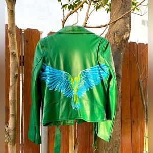 Brand: Talking Hats. Size: Medium. Color: Emrald Green.